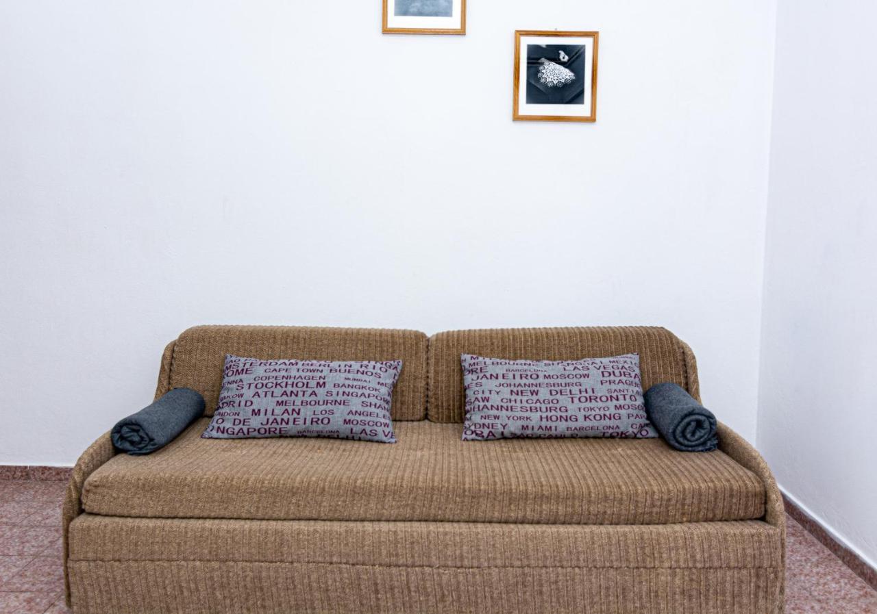 Apartment Plemic Паг Екстериор снимка