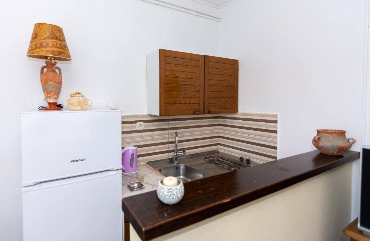 Apartment Plemic Паг Екстериор снимка